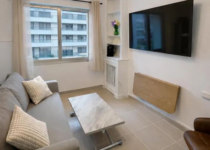 Exclusive Cozy - Near Arc De Triomphe Apartmán