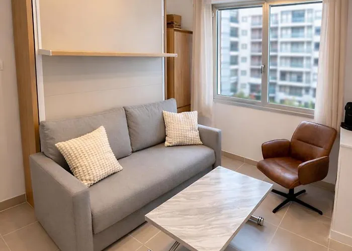 Exclusive Cozy - Near Arc De Triomphe Appartement Parijs